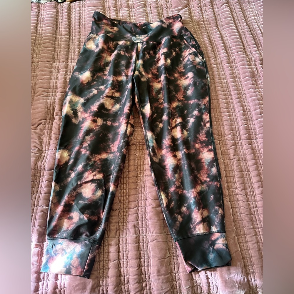 Old Navy Powersoft Go Dry High-rise leggings XLP petite